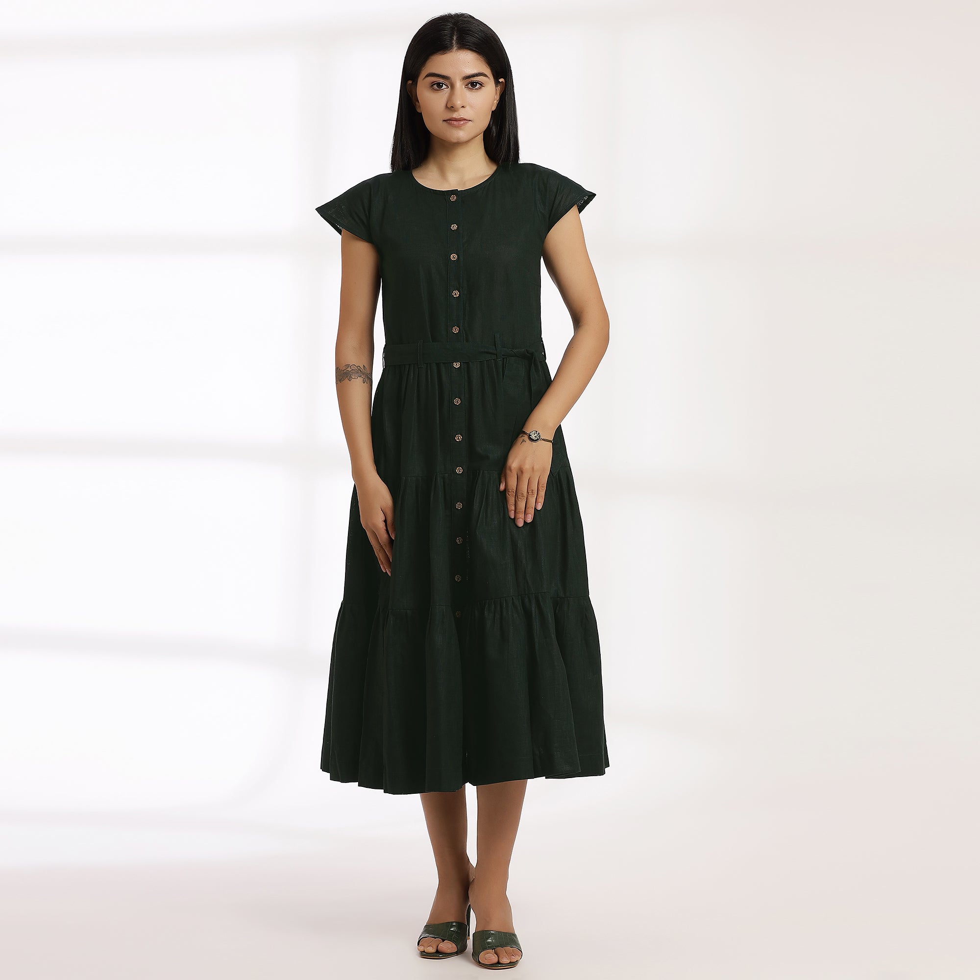 Clay Breeze -Flowy Midi D Green dress