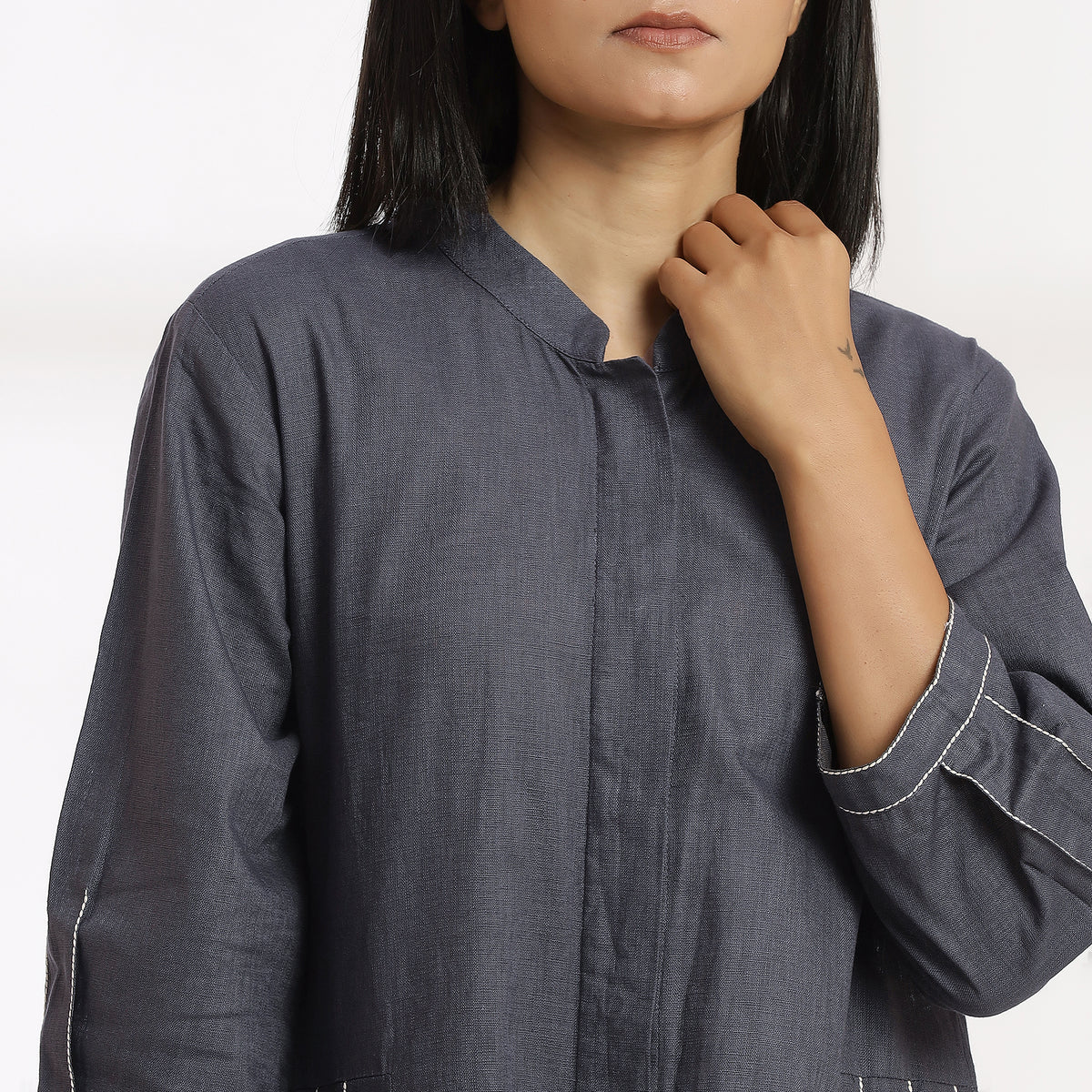 Wander- Plain Grey for Casual look