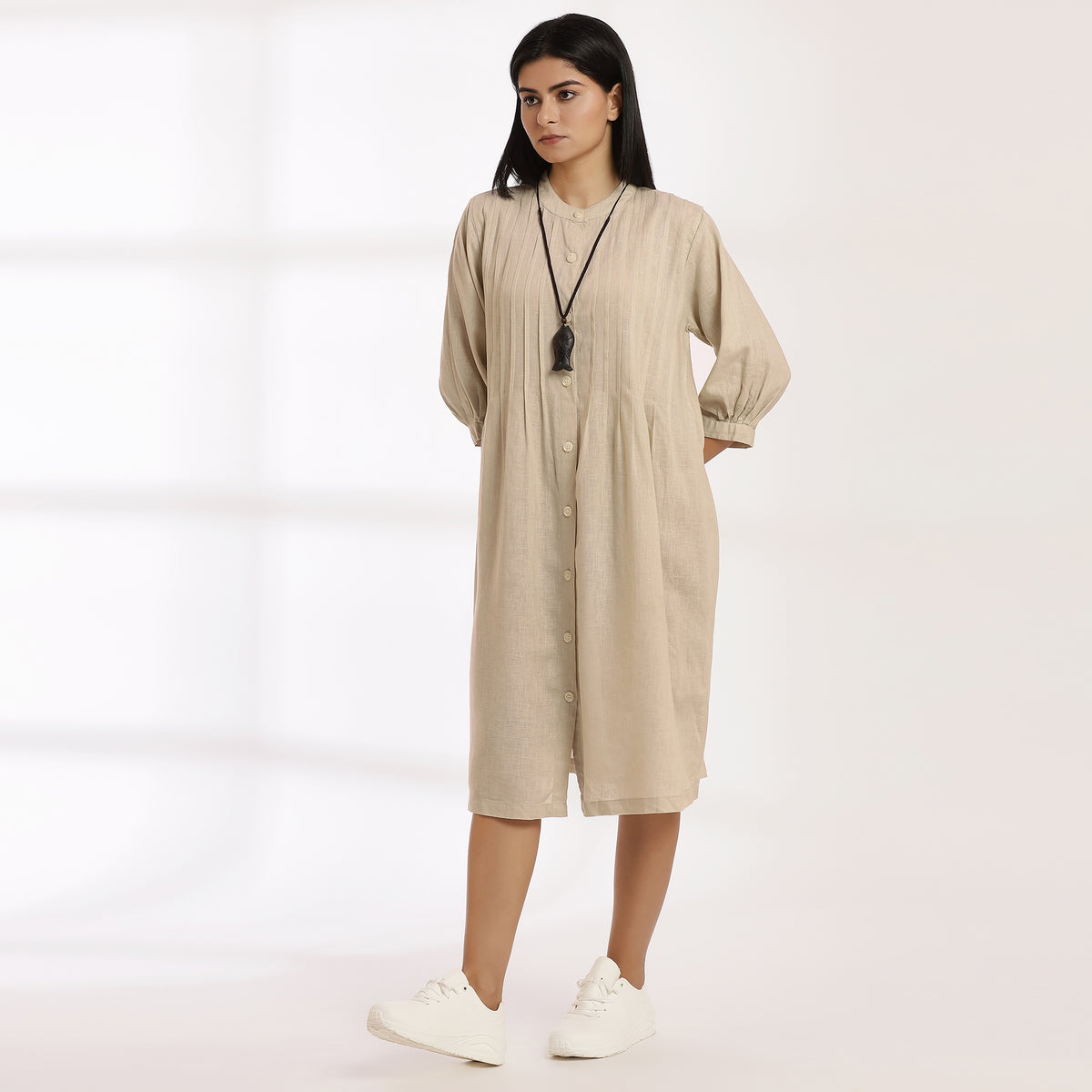 Pause - Sandstone Button Look Elegance with Everyday Comfort