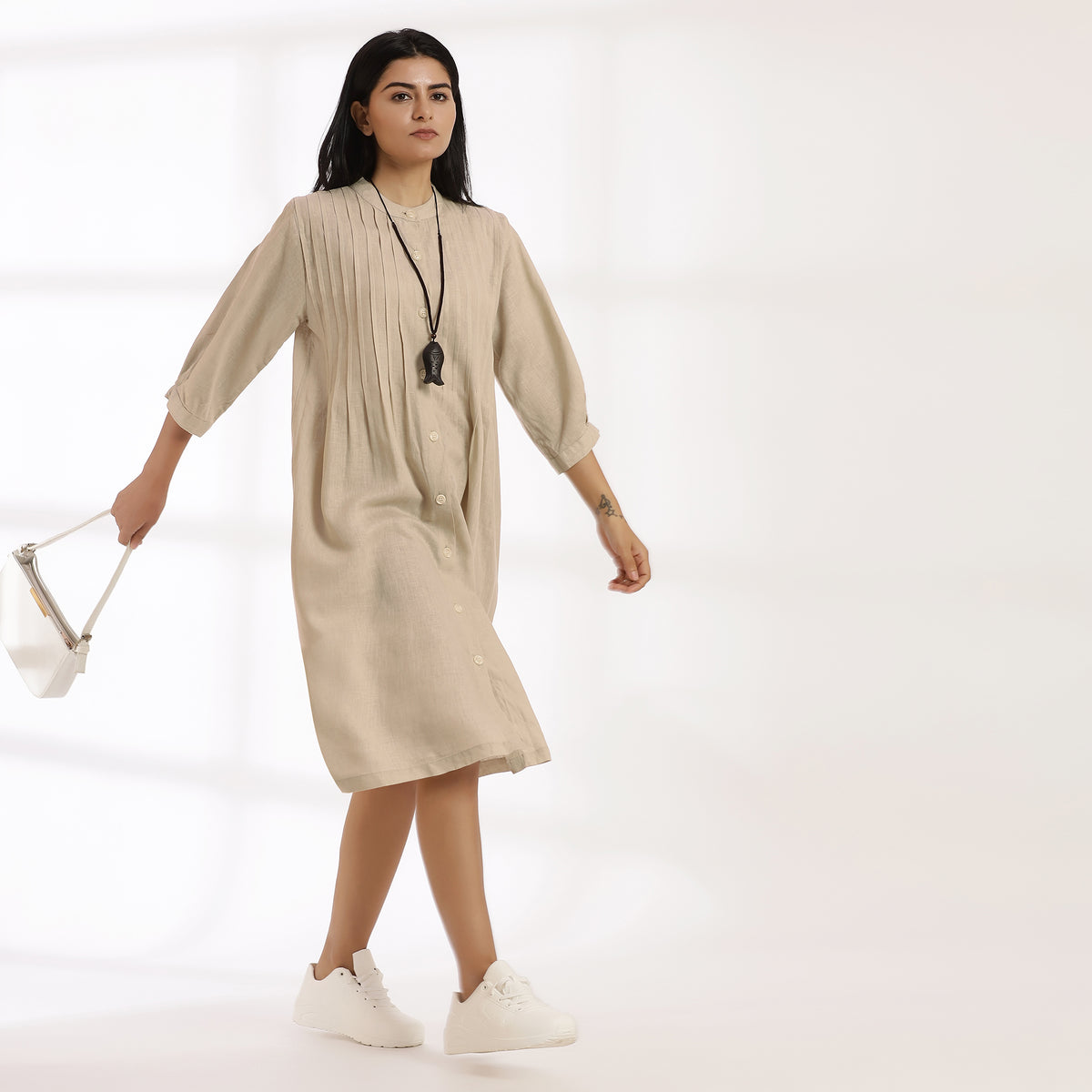 Pause - Sandstone Button Look Elegance with Everyday Comfort