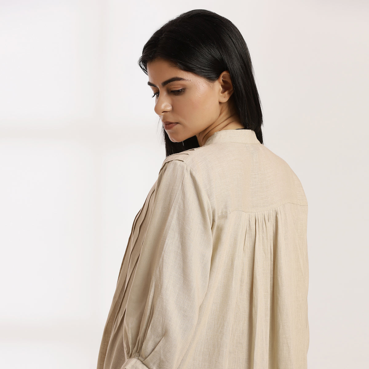 Pause - Sandstone Button Look Elegance with Everyday Comfort