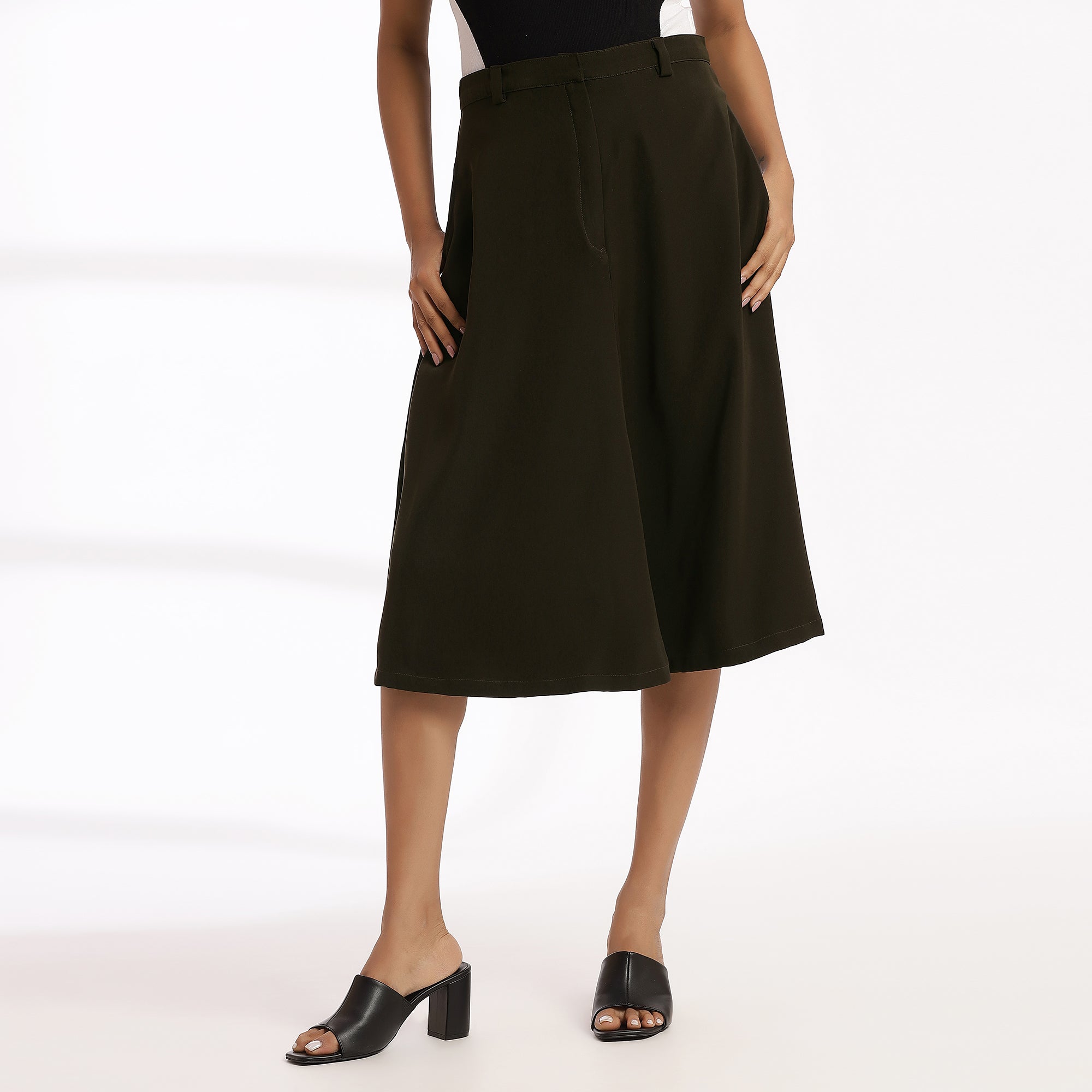 Escape-High waist skirt comfortable for both casual & semi - formal look
